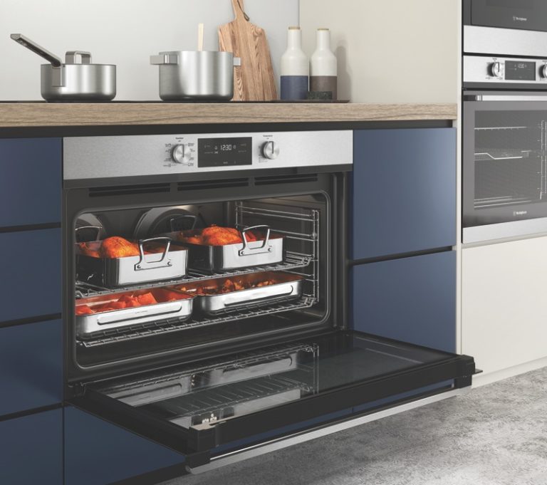 Westinghouse 90cm BuiltIn Oven Stainless Steel Review National