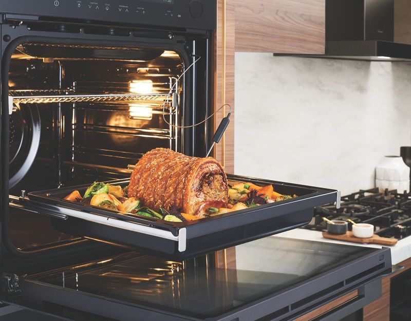 Electrolux built deals in oven