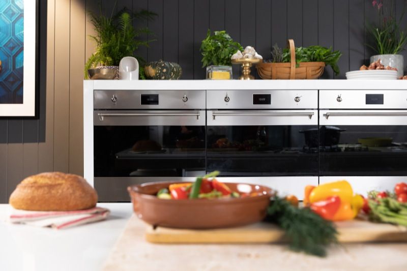 Smeg - 45cm Built-In Combi Steam Oven - Stainless Steel - SFA4303VCPX