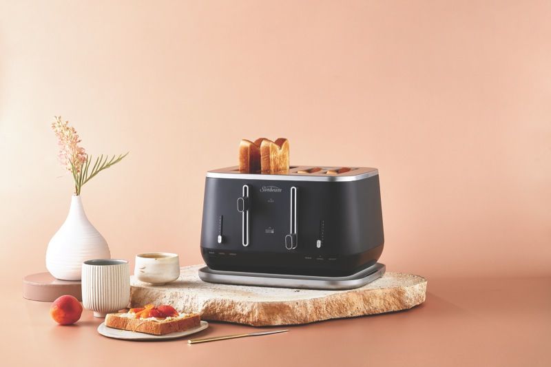 Japanese Sumi Toaster brings charcoal cooking technology to sliced