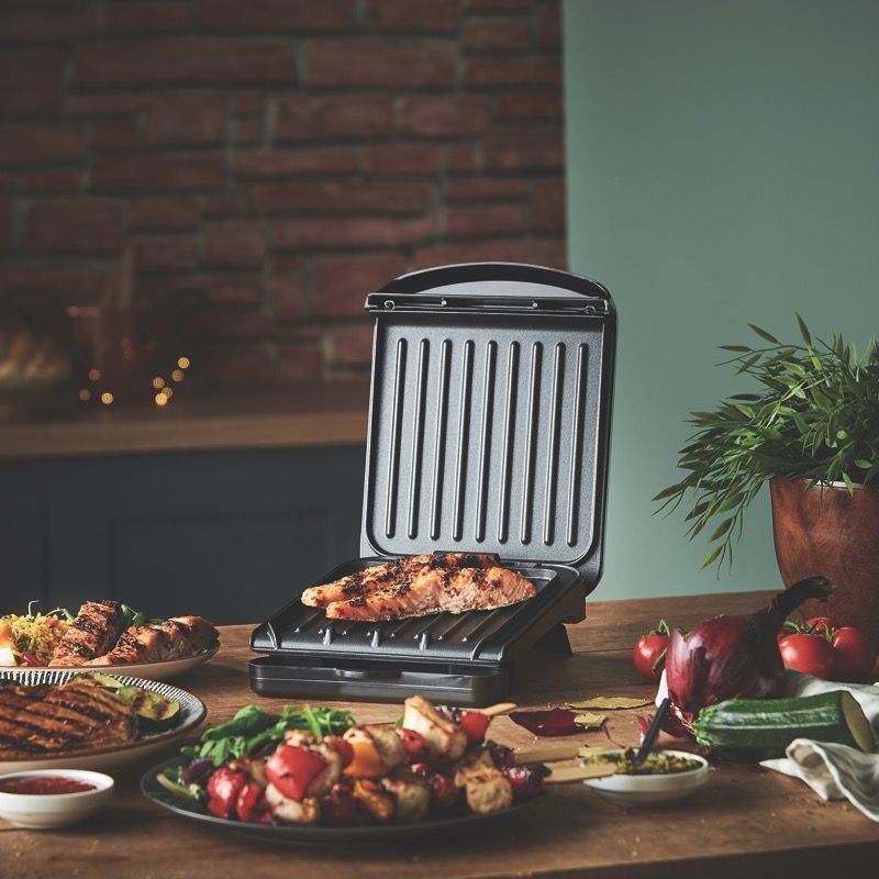 George Foreman Party Size -9 Serving Grill And Panini Space Saving Storage