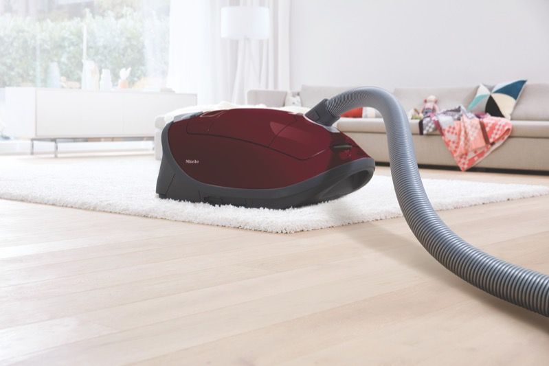 Miele - Complete C3 Cat & Dog Bagged Barrel Vacuum Cleaner - 11071460