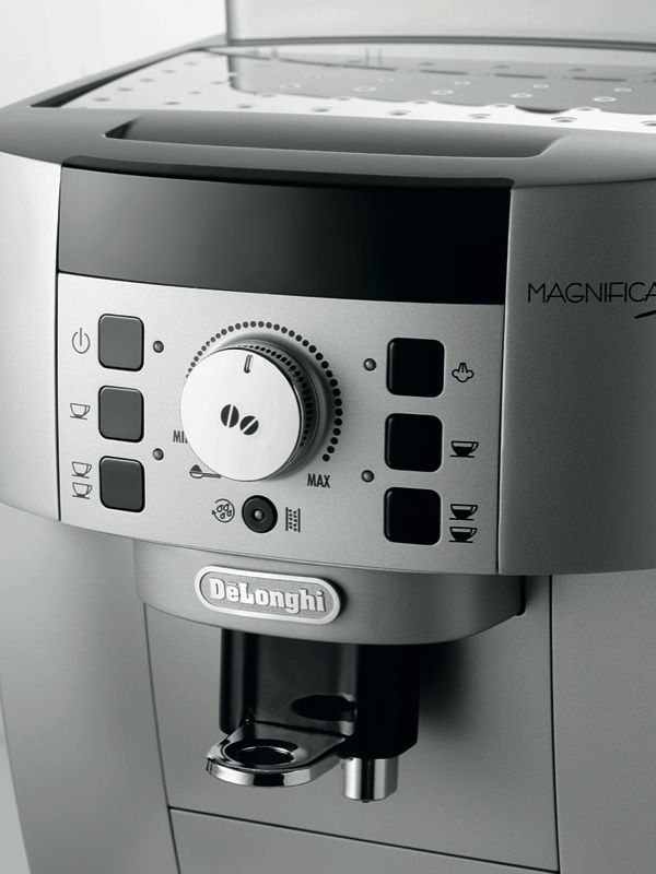  - Magnifica S Fully Automatic Coffee Machine - ECAM22110SB