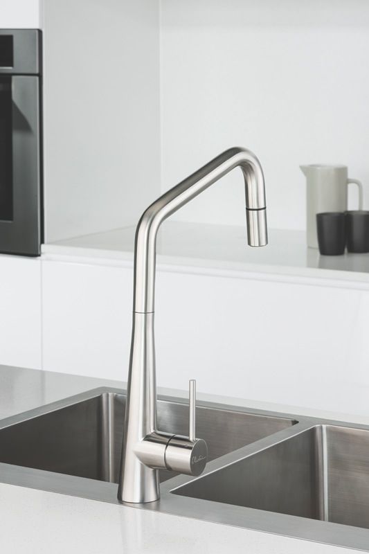  - Essente Single Lever Pull Out Mixer Tap - Stainless Steel - SS2575
