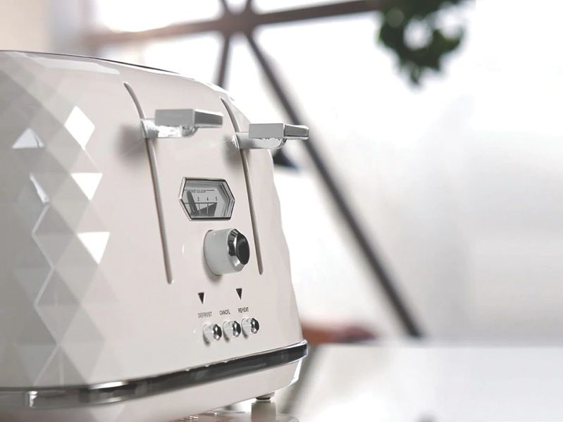  - Brillante 4 Slice Toaster - White - CTJX4003W