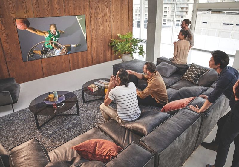 LG 2020 TV Lifestyle Images SPORT GX 2jpg