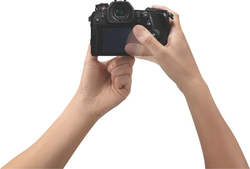 Panasonic - Lumix G9 Mirrorless Camera (Body Only) - DCG9GNK
