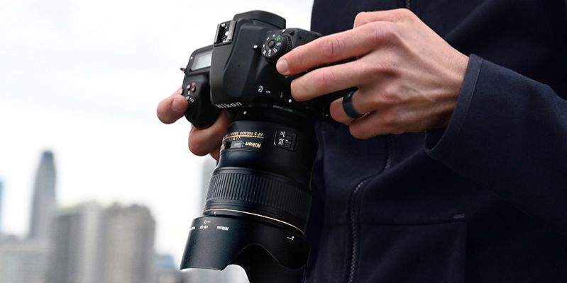 Nikon - D780 Digital SLR Camera + AFS 24-120mm Lens Kit - VBK560XA