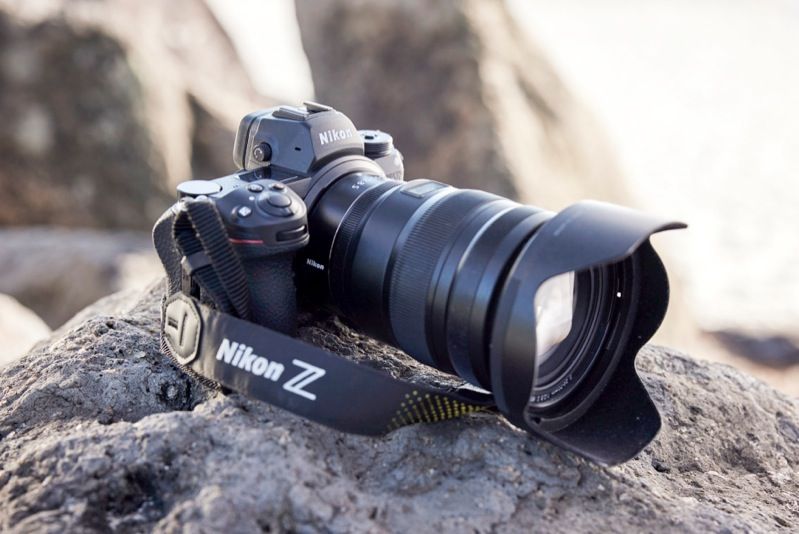 Nikon - Z 7II Mirrorless Camera (Body Only) - VOA070AA