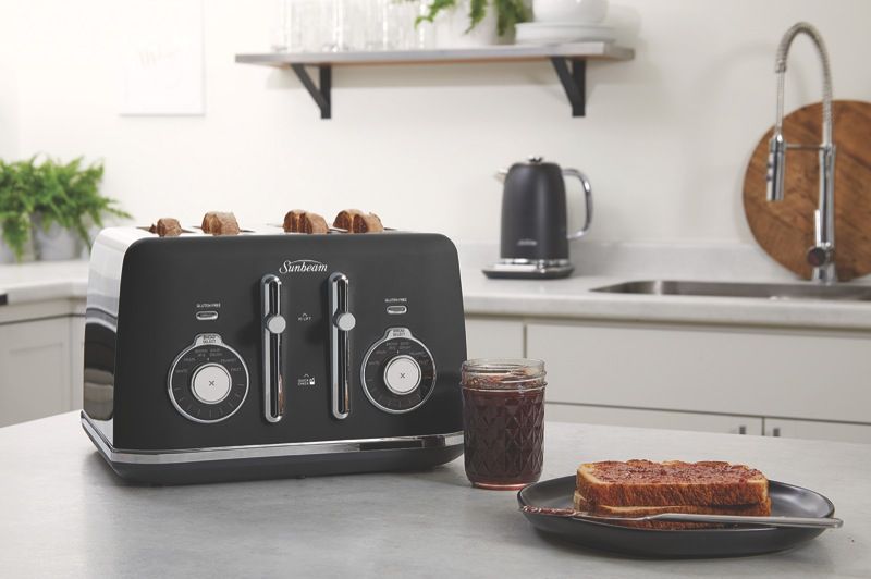 Sunbeam - Alinea™ Select 4 Slice Toaster - Black - TA2840K