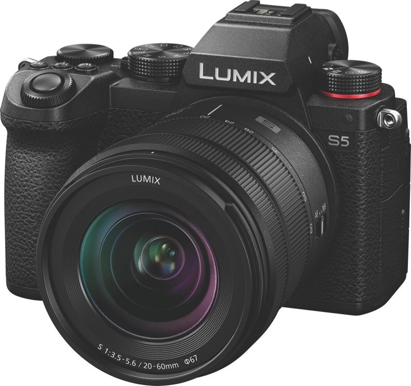 Panasonic - Lumix S5 Mirrorless Camera + 20-60mm Lens Kit - DCS5KGNK